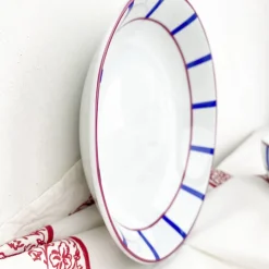 Assiette creuse basque rouge et bleue