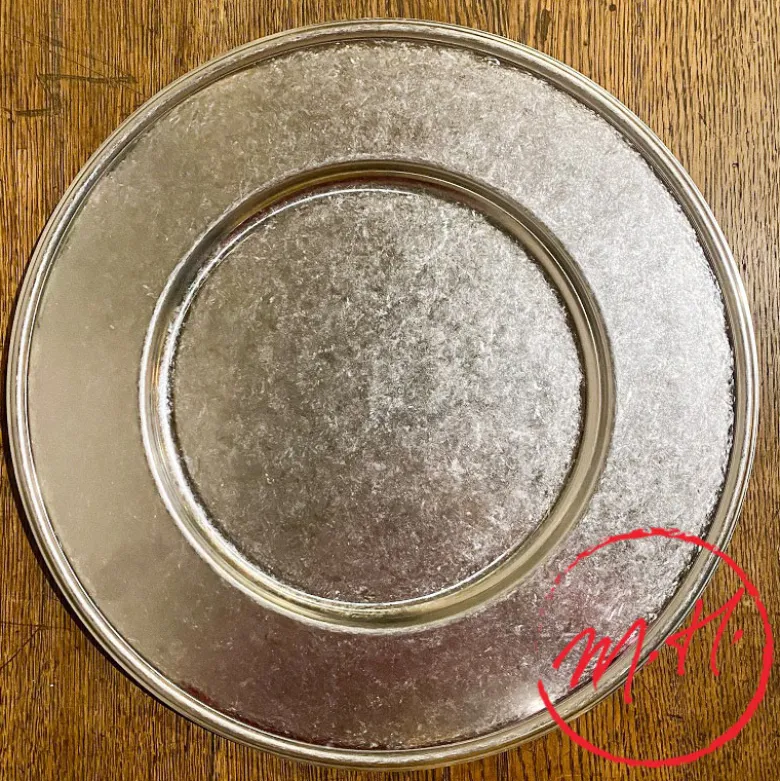 Assiette de présentation en acier étamé
