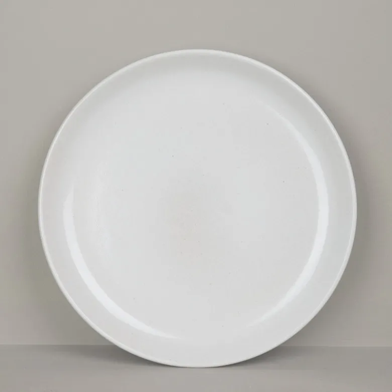 Assiette plate en grès naturel