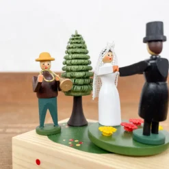 Boîte à musique en bois Mariage champêtre