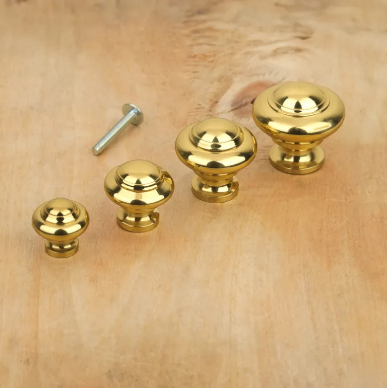 Bouton de meuble tête bombée laiton poli