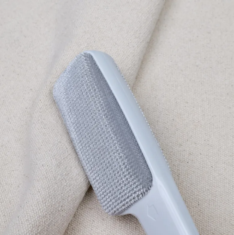 Brosse en velours pour textiles