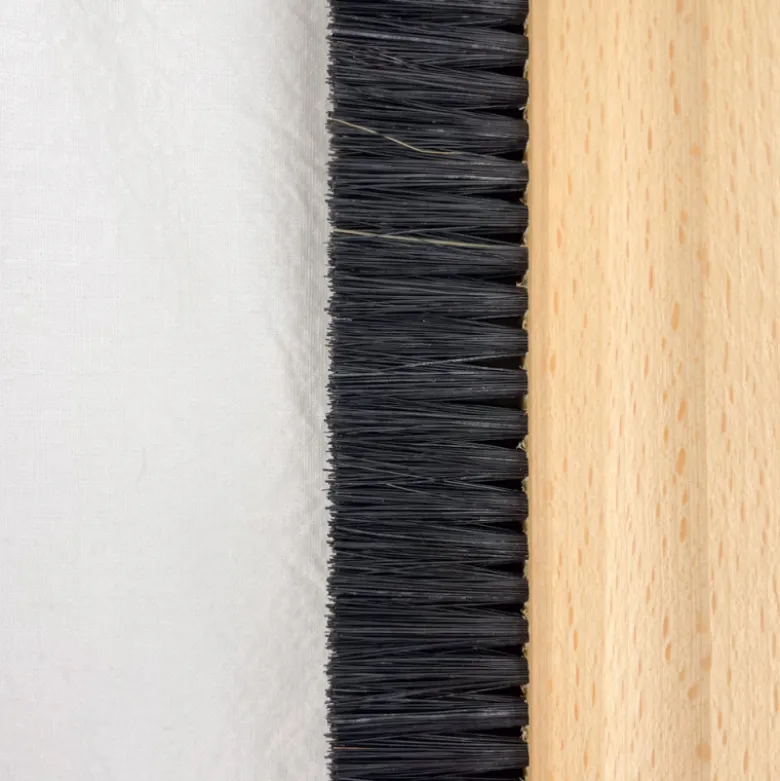 Brosse à moustiquaire