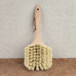 Brosse pour coussins de jardin