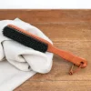 Brosse à vêtement
