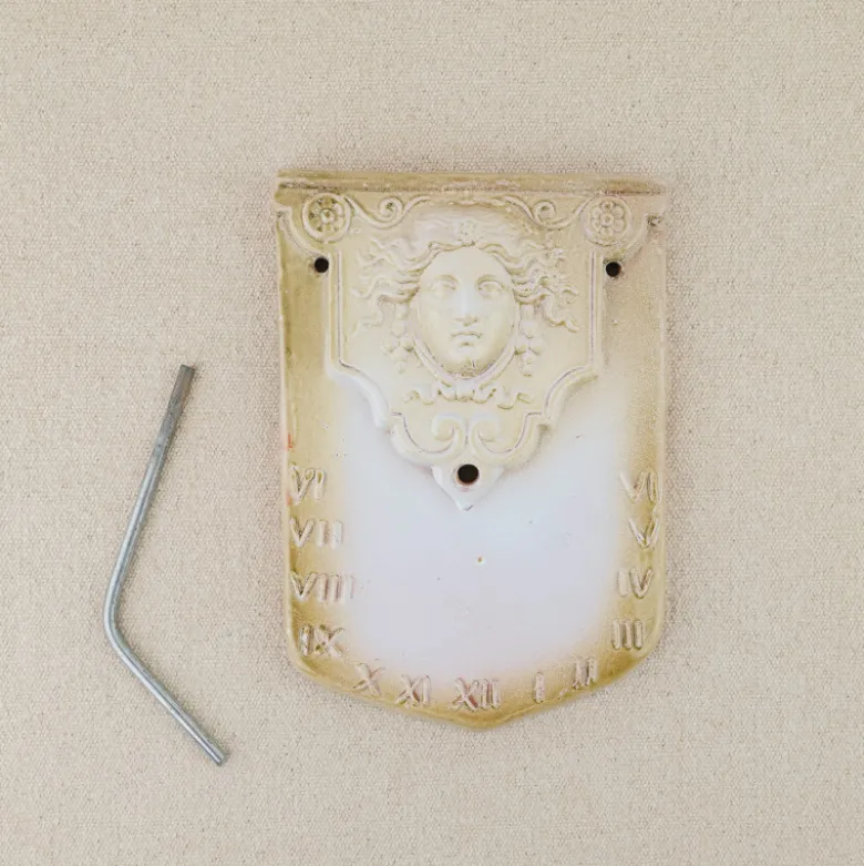 Cadran solaire écusson émaillée