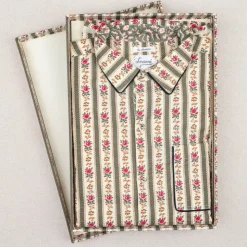 Chemise kaki à fleurs anciennes
