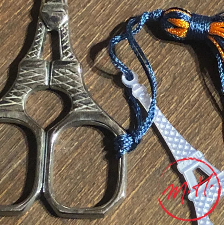 Ciseaux à broder chromés Tour Eiffel
