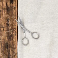 Ciseaux à moustache