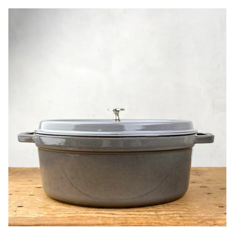 Cocotte en fonte ovale gris graphite