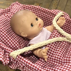 Couffin pour poupée