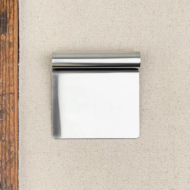 Coupe-pâte droit 12cm inox