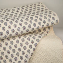 Couverture provençale aubépine 170 x 170 cm