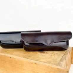 Etui à lunettes en cuir à rabat