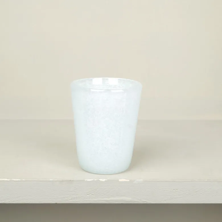 Gobelet en verre soufflé