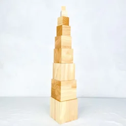 Jeu de la tour en bois