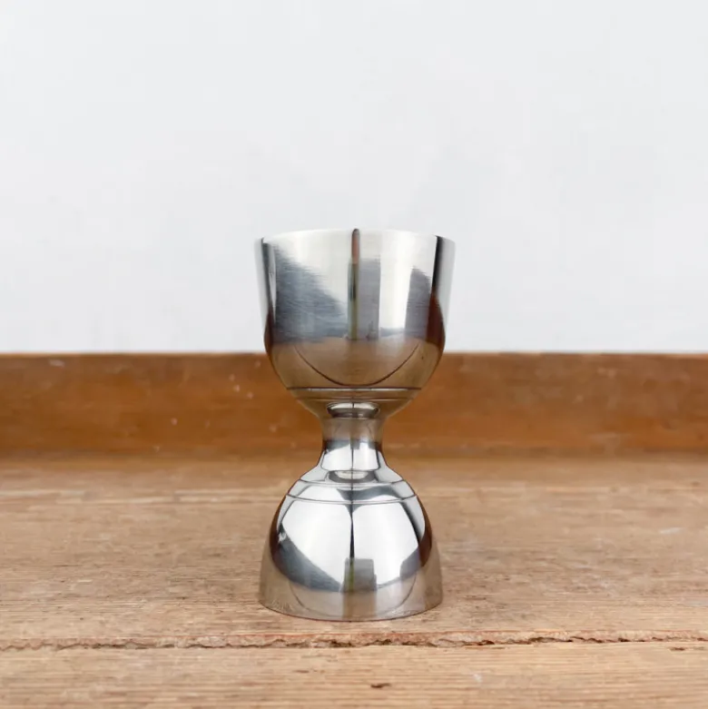 Mesure à alcool 1 et 6 cL inox