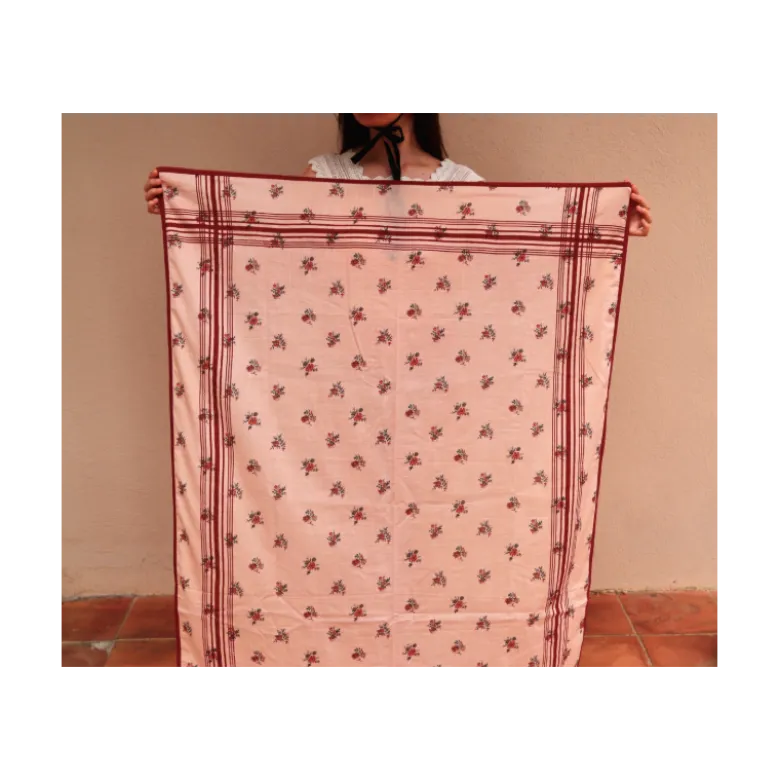 Nappe rose à fleurs