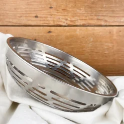Panière en inox mat ajourée