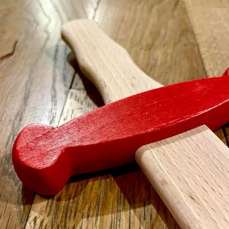Épée de chevalier en bois
