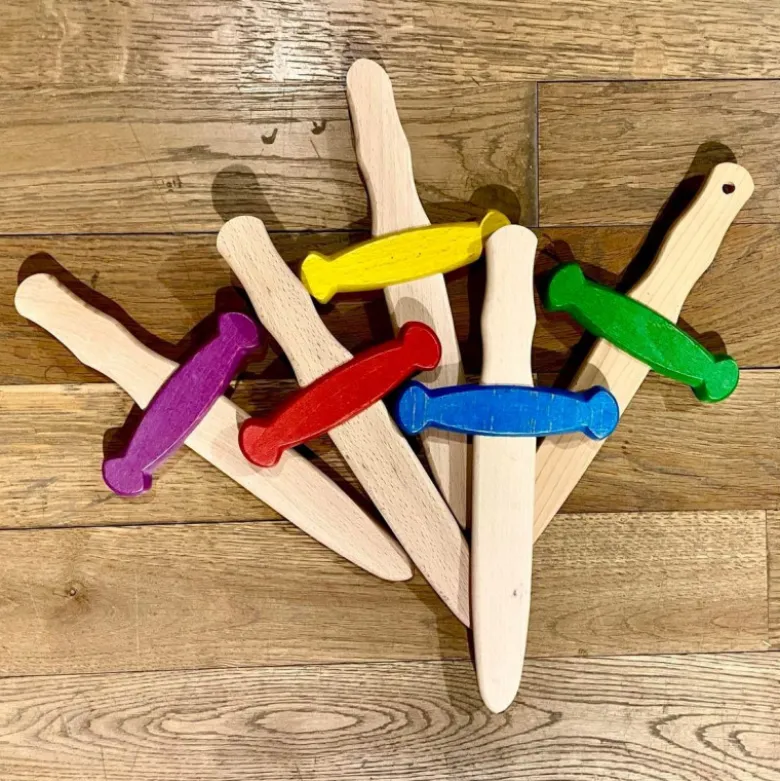 Épée de chevalier en bois