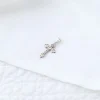 Pendentif croix Arlésienne en argent et grenats