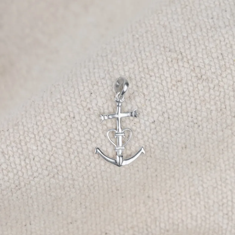 Pendentif croix de Camargue argent