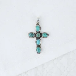 Pendentif croix turquoise sur argent