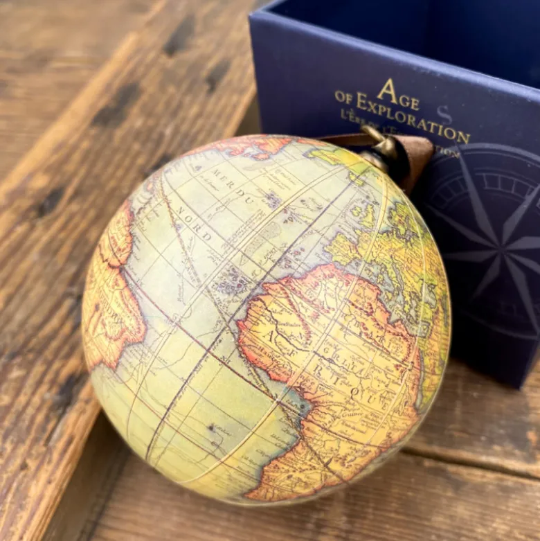 Petit globe terrestre à suspendre