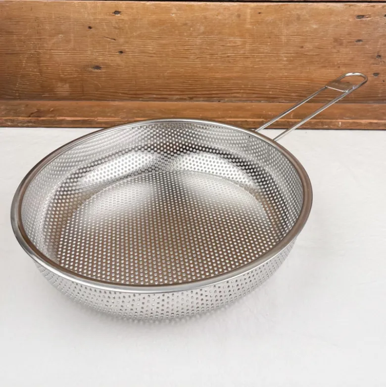 Poêle barbecue pour palourdes et légumes