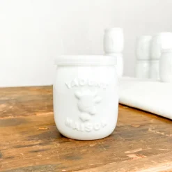 Pot de yaourt en porcelaine