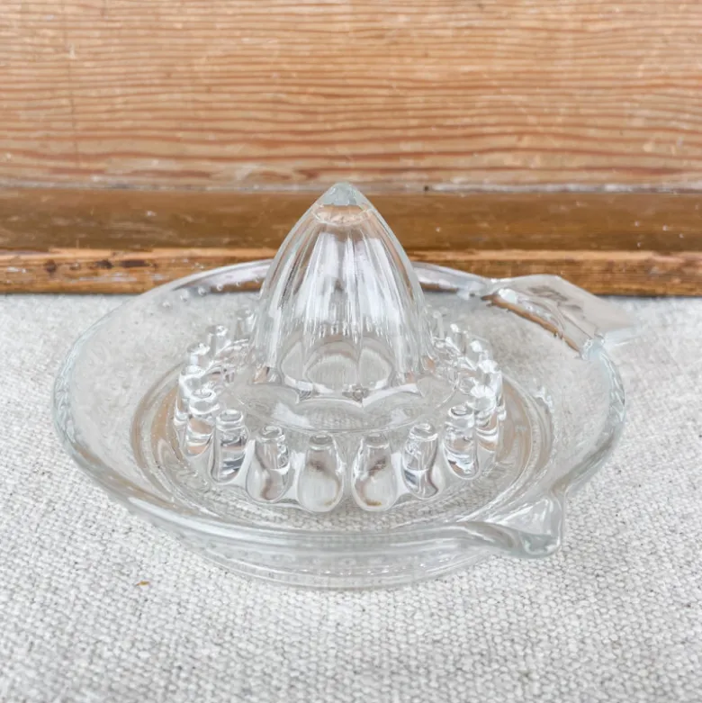 Presse-citrons en verre