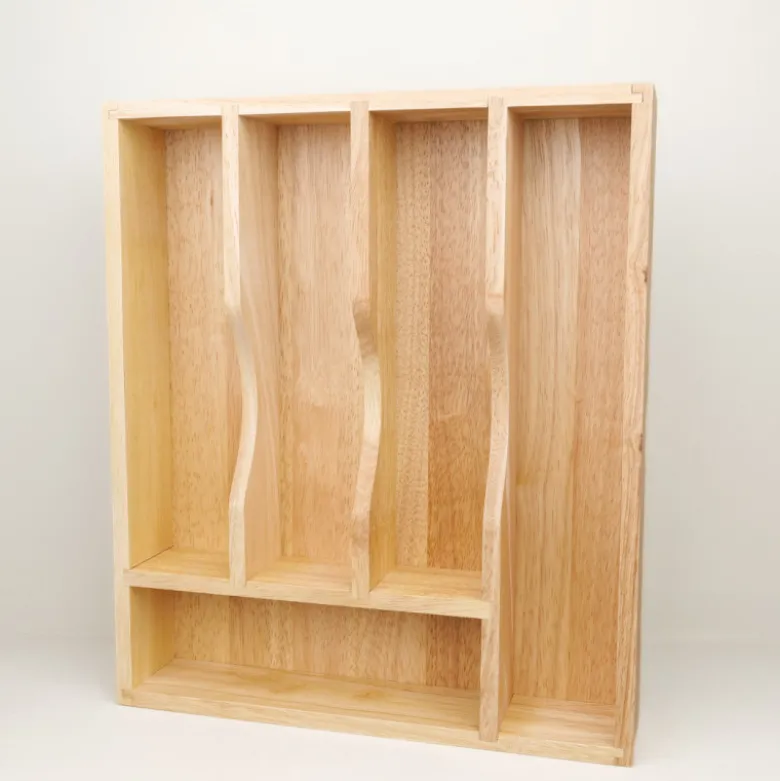 Range-couverts en bois