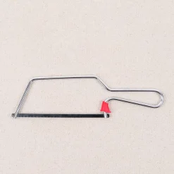 Scie de maquettiste