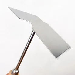 Serfouette manche en bois